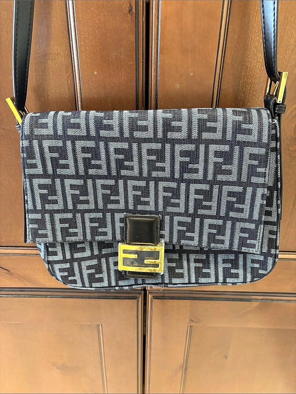 UNBRANDED  Canvas Jean Flap Shoulder Bag in Blues  NEW. Negotiable